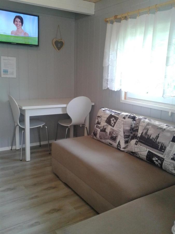 Hotel Domki Abiga à Sianożęty Extérieur photo